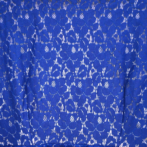 Blue Lace dress Size: 12 - Picture 4 of 4